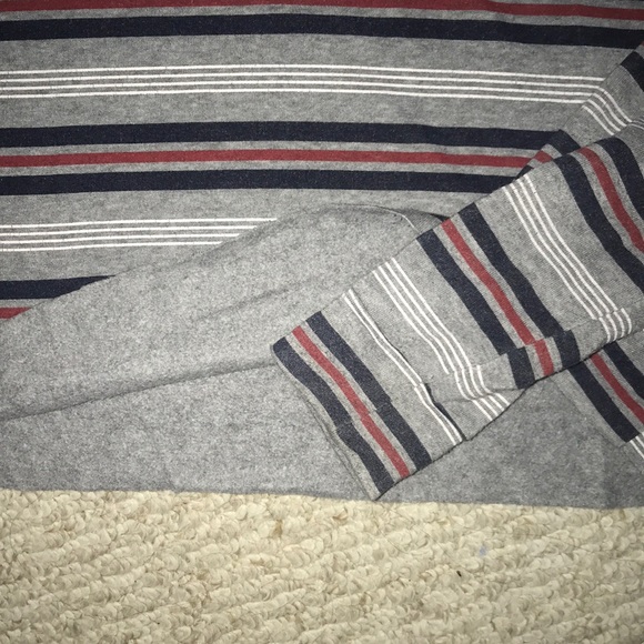 Cropped, Ardene, medium hoodie. - Picture 3 of 3